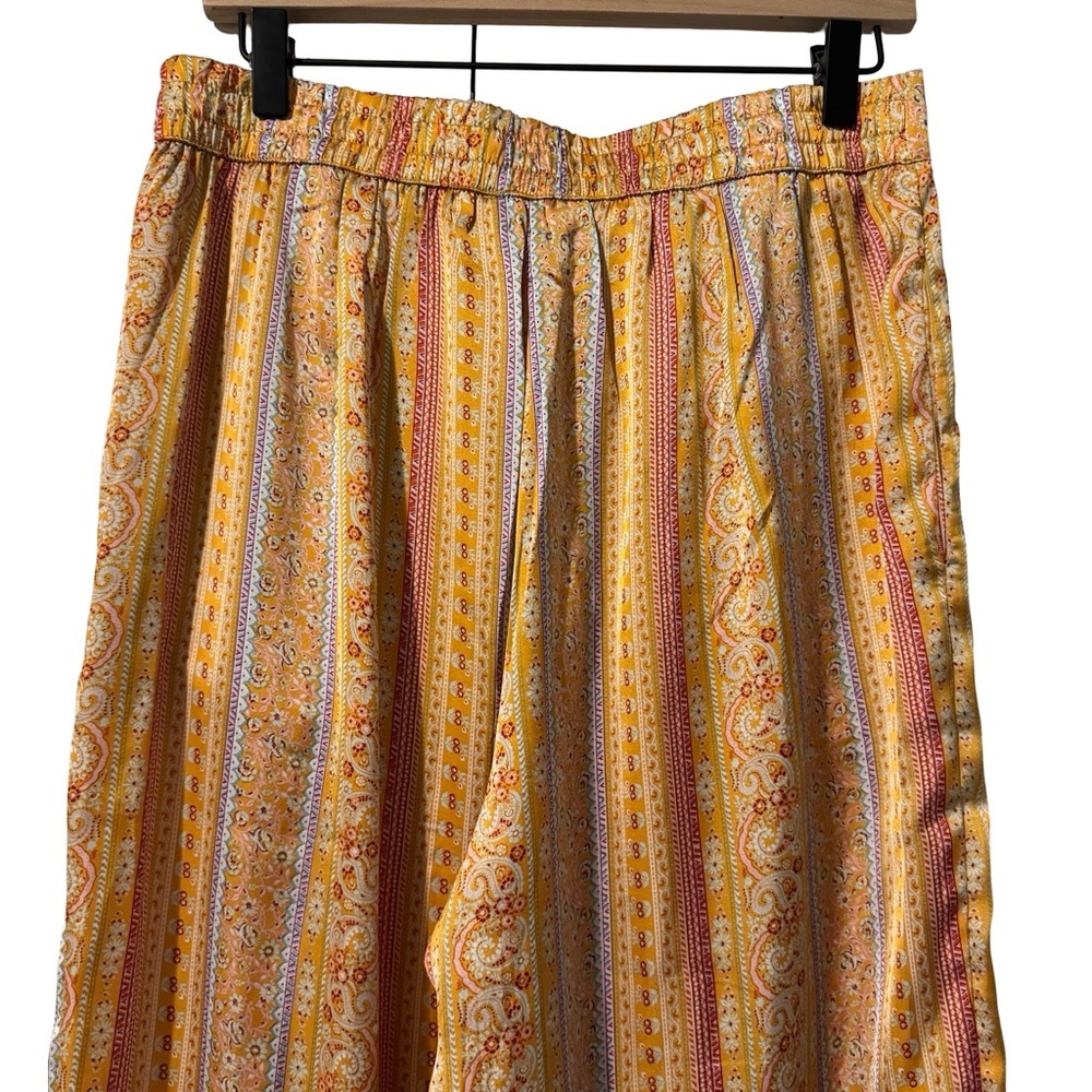 Dress Forum Paisley Silky Pants - Picture 4 of 10